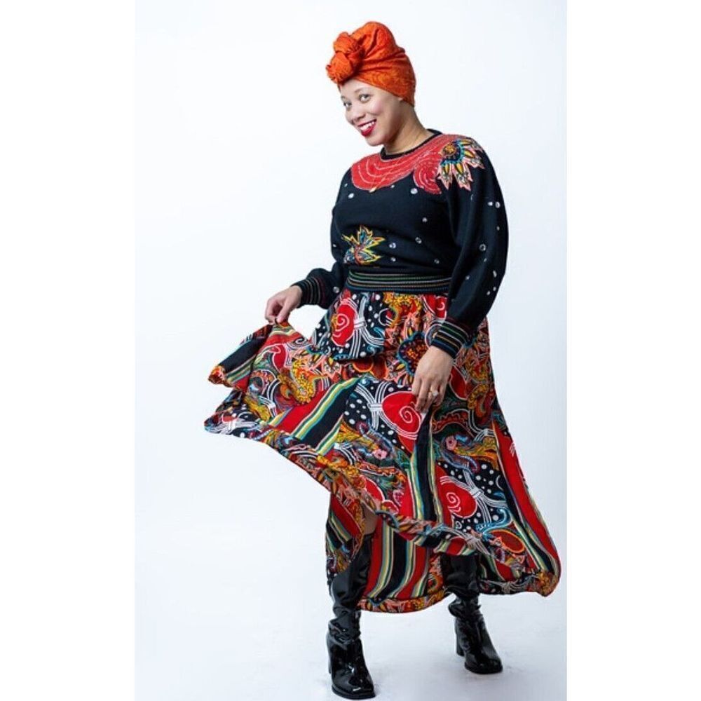 Diane Freis Sweater and Skirt Set Silk Red and Black Floral Set Size Medium